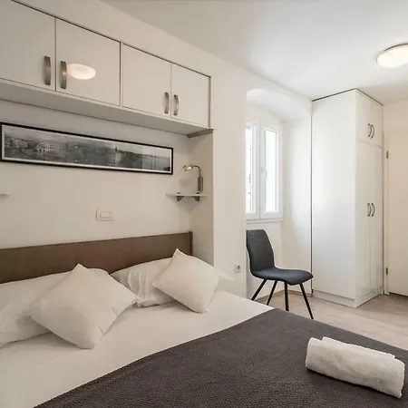 Riva Centar 아파트 *