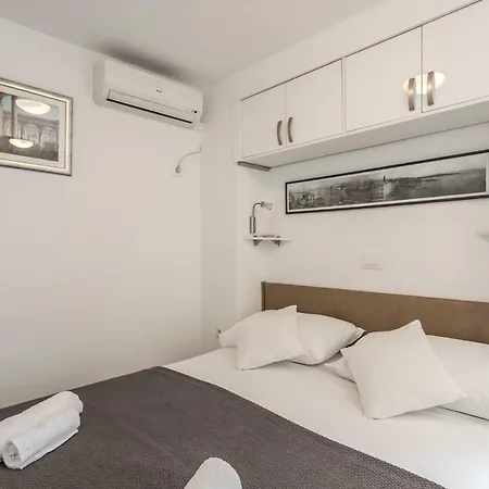 Riva Centar 아파트 *